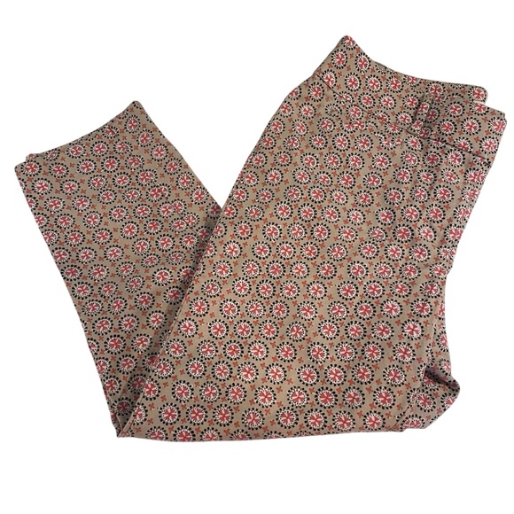 LOFT Julie Riviera Crop Capri Pant Beige Pink Print Women 8 Flattering Versatile - Picture 3 of 11